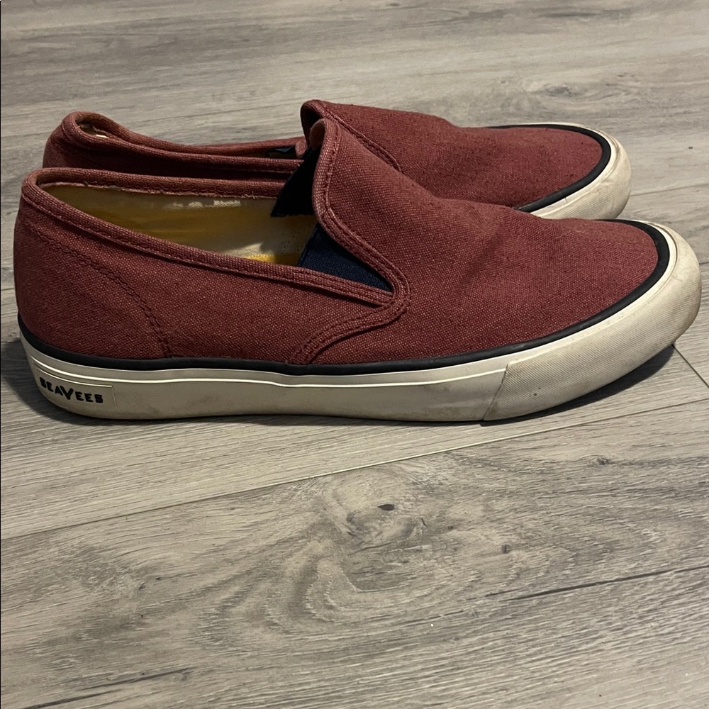 SeaVees Men's Burgundy Slip-On Shoes 11.5 Taylor Stitch
